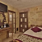 Old Town Stone House גורמה
