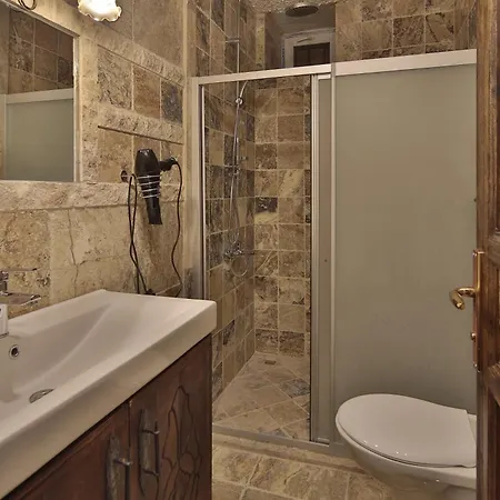 Old Town Stone House Hotel 2*
