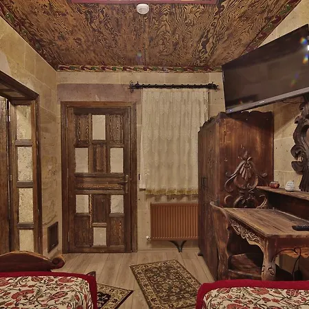 Hotel Old Town Stone House 2*